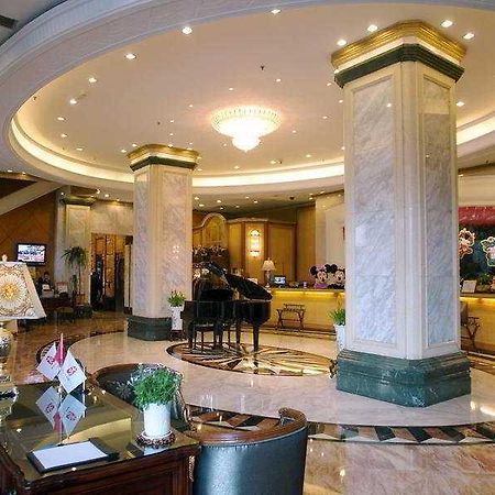 Dalian Wanda International Hotel Bagian luar foto